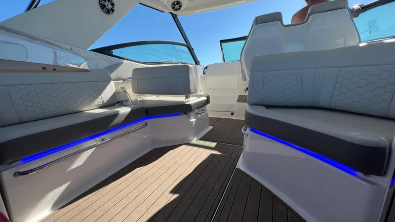 Wanderlust Yacht Photos Pics 