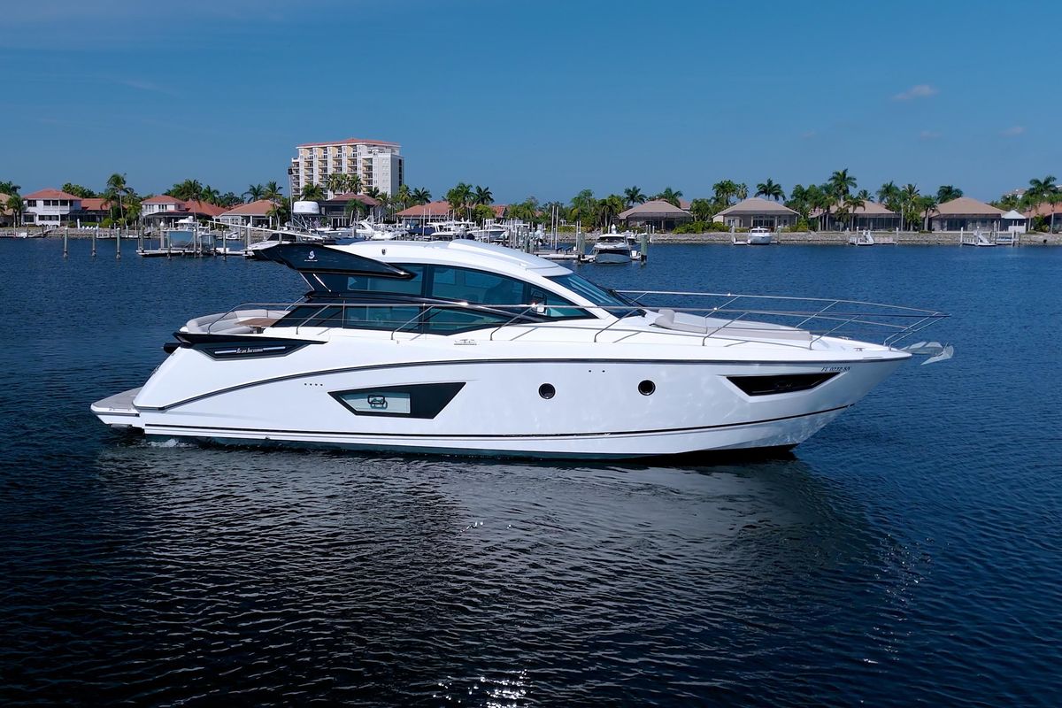 2019 Beneteau 50 