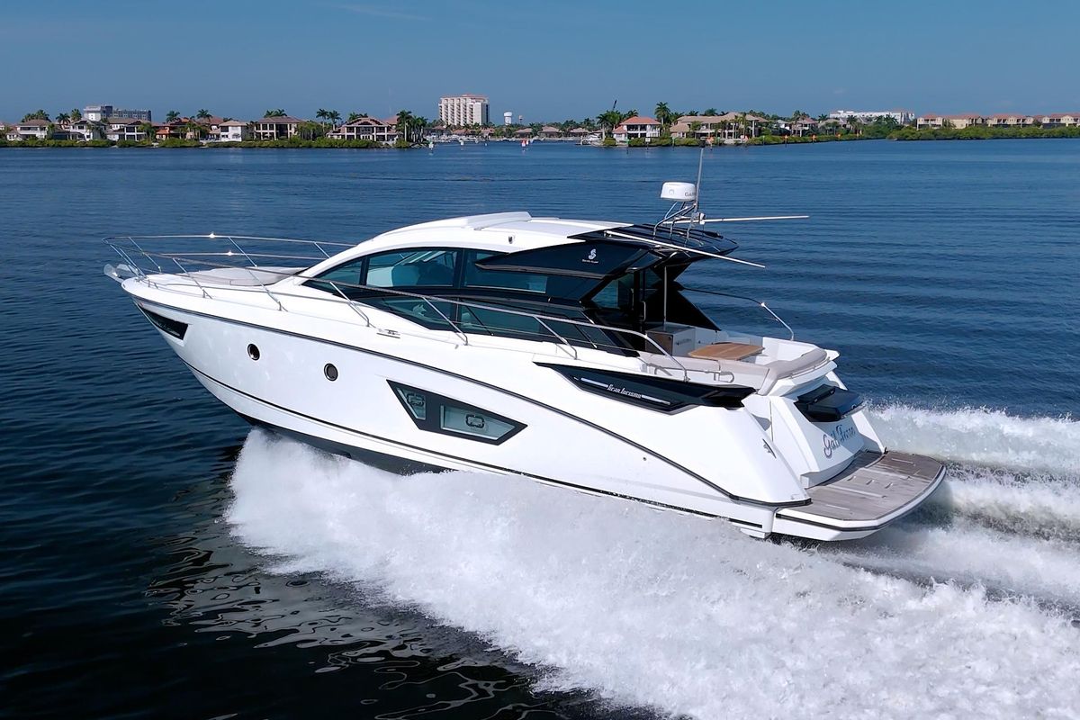2019 Beneteau 50 