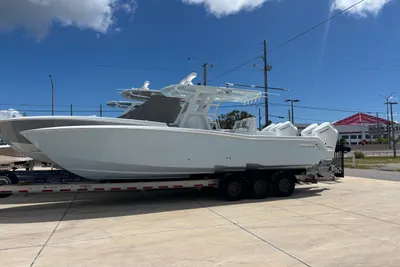 Invincible 33 Open Fisherman