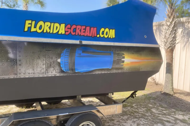  Yacht Photos Pics 2022 Smoky Mountain 16 Passenger ride with "FloridaScream.com" branding and jet engine graphic.
