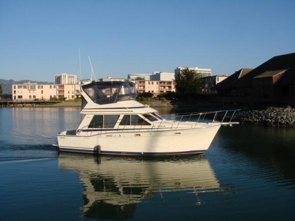 1987 Tollycraft Sport Sedan