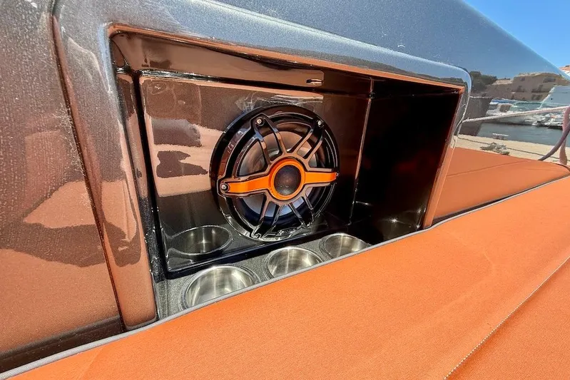 Must Yacht Photos Pics 2024 VanDutch 40 yacht speaker system with sleek design and integrated cup holders.