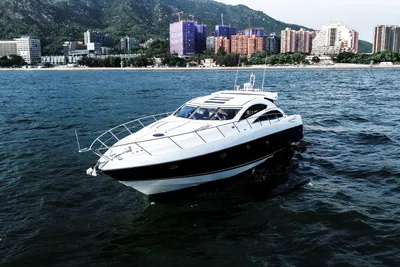 Sunseeker Predator 72