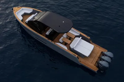 2025 Maxim Yachts 44 R