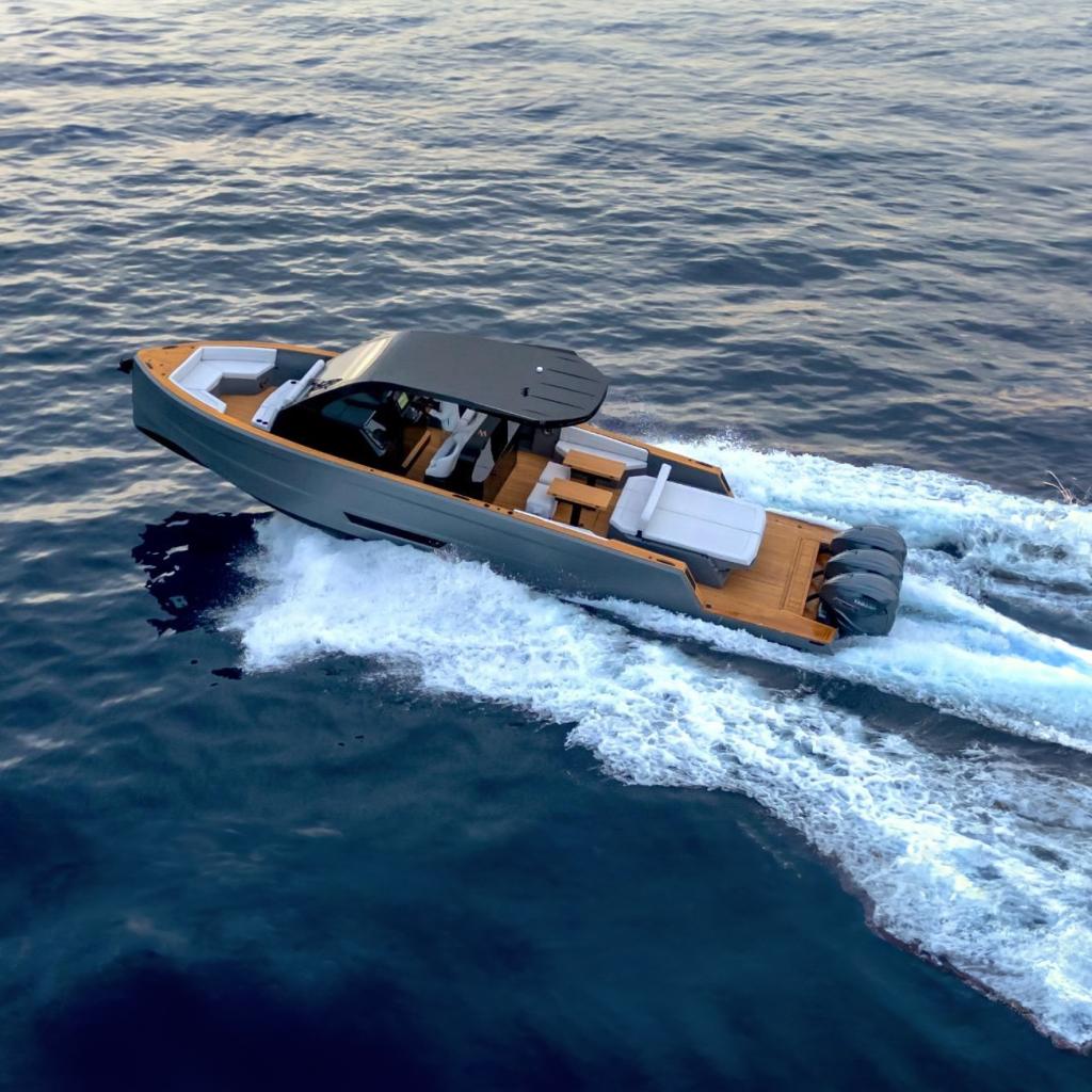 2025 Maxim Yachts 44 R