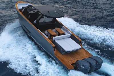 2025 Maxim Yachts 44 R