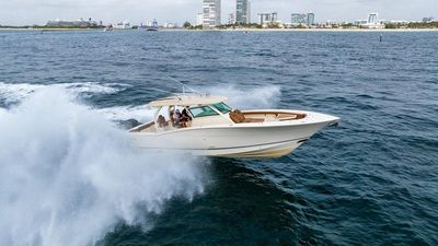 Yacht