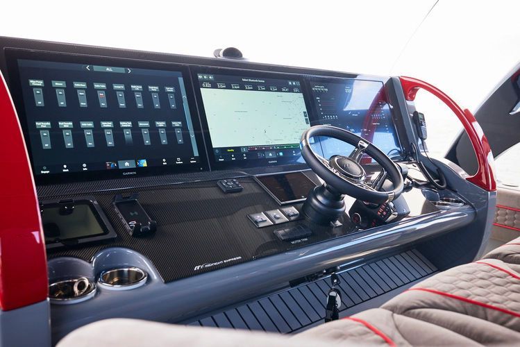 2024 Midnight Express 52 