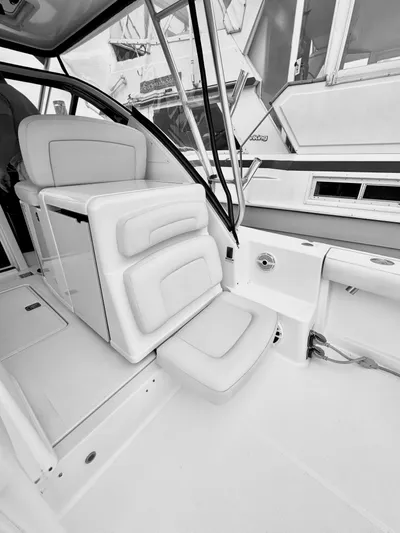  Yacht Photos Pics 2007 Tiara Yachts 3600 Open interior, featuring sleek seating and modern design elements.