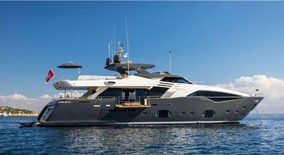 2012 100' 5'' Ferretti Yachts-Custom Line 100 Bodrum, TR
