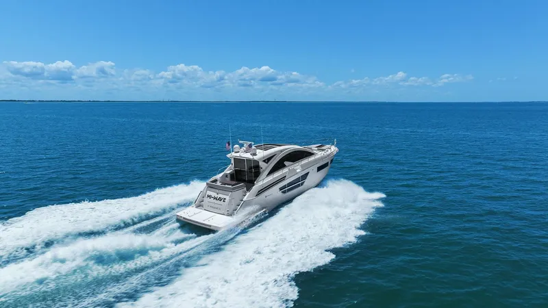 Mi Wave Yacht Photos Pics 2021 Cruiser Yachts 60 Cantius - Profile