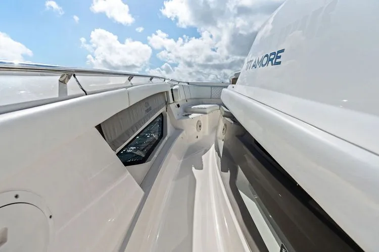  Yacht Photos Pics 2021 Pursuit S 378 Sport - Image 17