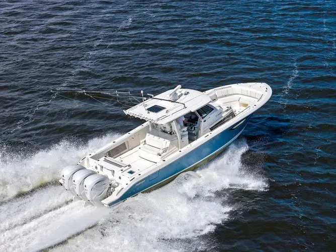  Yacht Photos Pics 2021 Pursuit S 378 Sport - Image 9