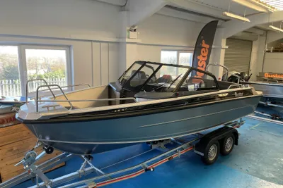 2023 Buster XXL V MAX Edition