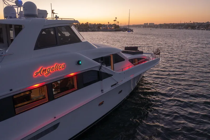 Angelica Yacht Photos Pics 