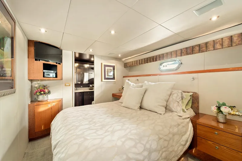 Angelica Yacht Photos Pics 