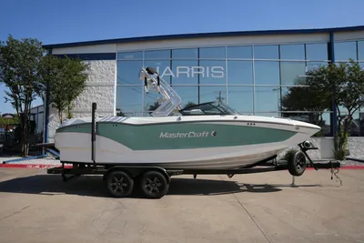 MasterCraft X24
