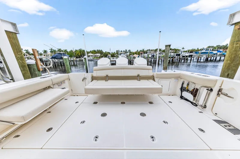 Forever Young Yacht Photos Pics 