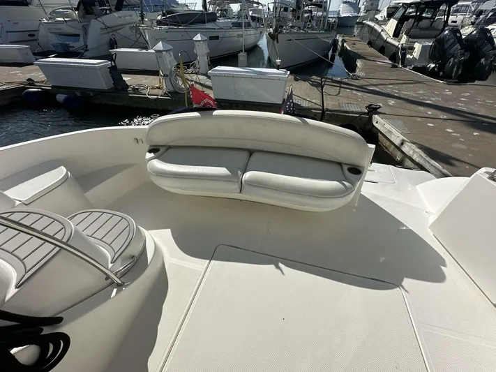 Just One More Yacht Photos Pics 2009 Meridian 391 - Image 6