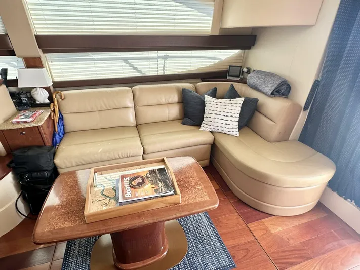 Just One More Yacht Photos Pics 2009 Meridian 391 - Image 9