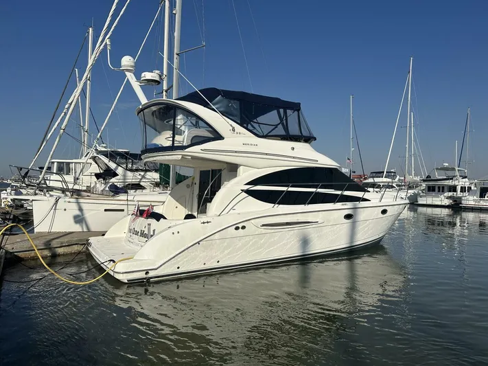 Just One More Yacht Photos Pics 2009 Meridian 391 - Image 4