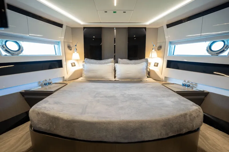 Hard To Get Yacht Photos Pics Luxurious 2019 Azimut S7 yacht bedroom with modern design and elegant lighting.