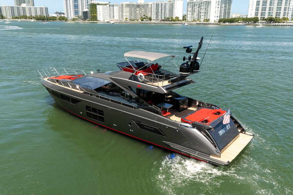 2019 Azimut 70 