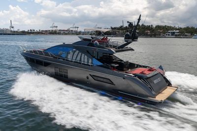Yacht