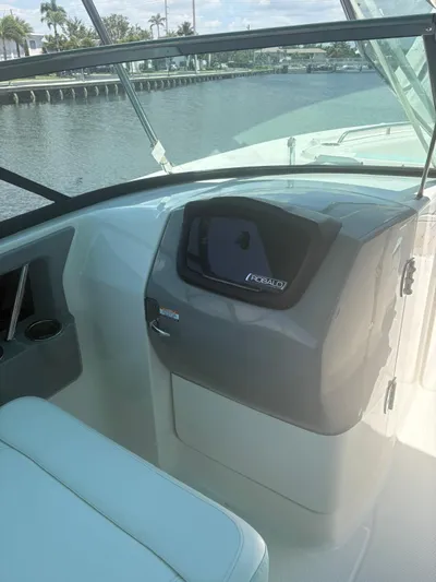  Yacht Photos Pics 2022 Robalo R317 Dual Console interior with sleek dashboard design.