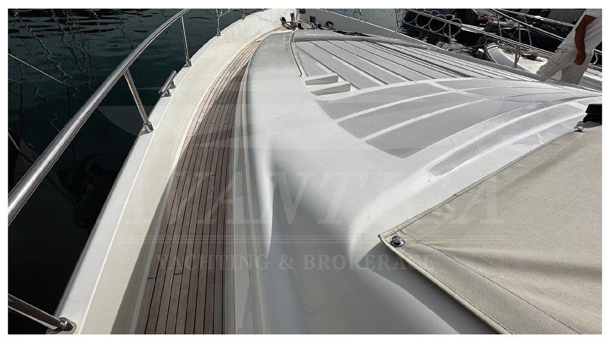 2003 Ferretti Yachts 67 