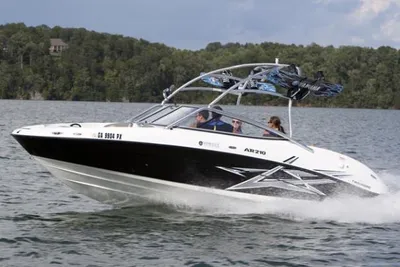 Yamaha Boats AR210