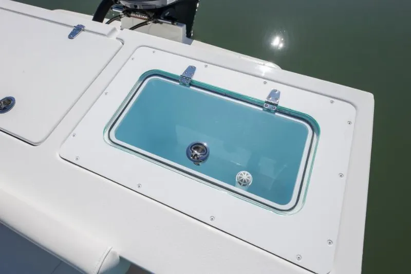  Yacht Photos Pics Manufacturer Provided Image