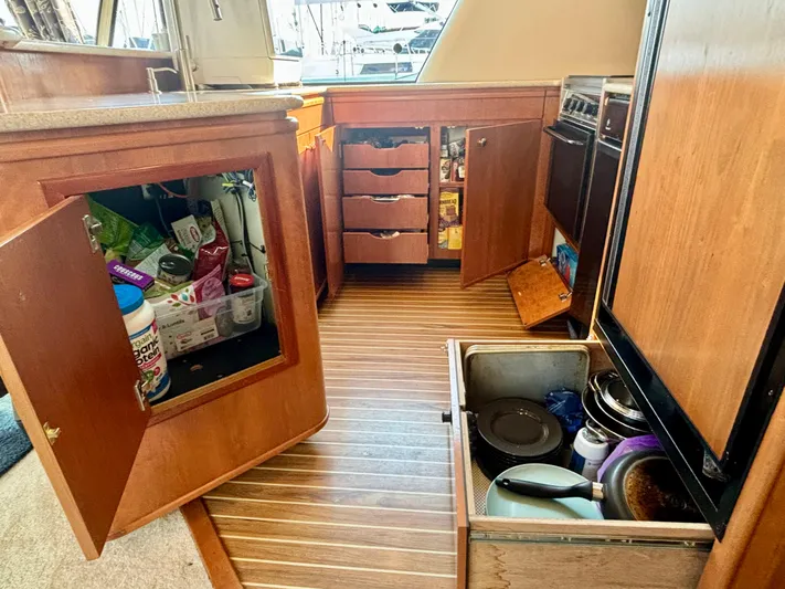 Vamos Yacht Photos Pics 