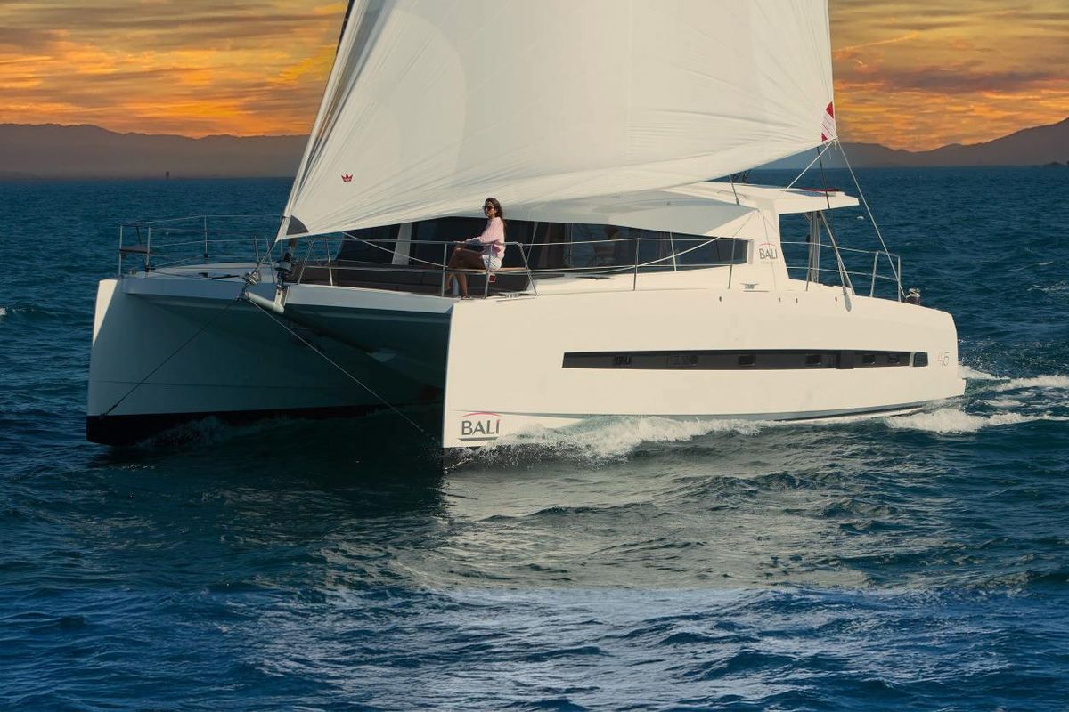 2015 Catana 42 