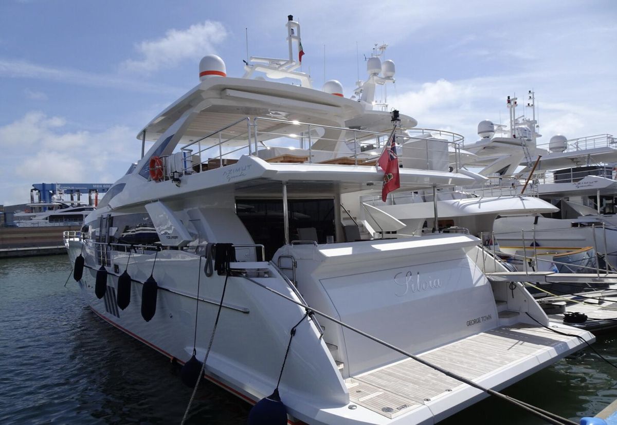 2018 Azimut 95 