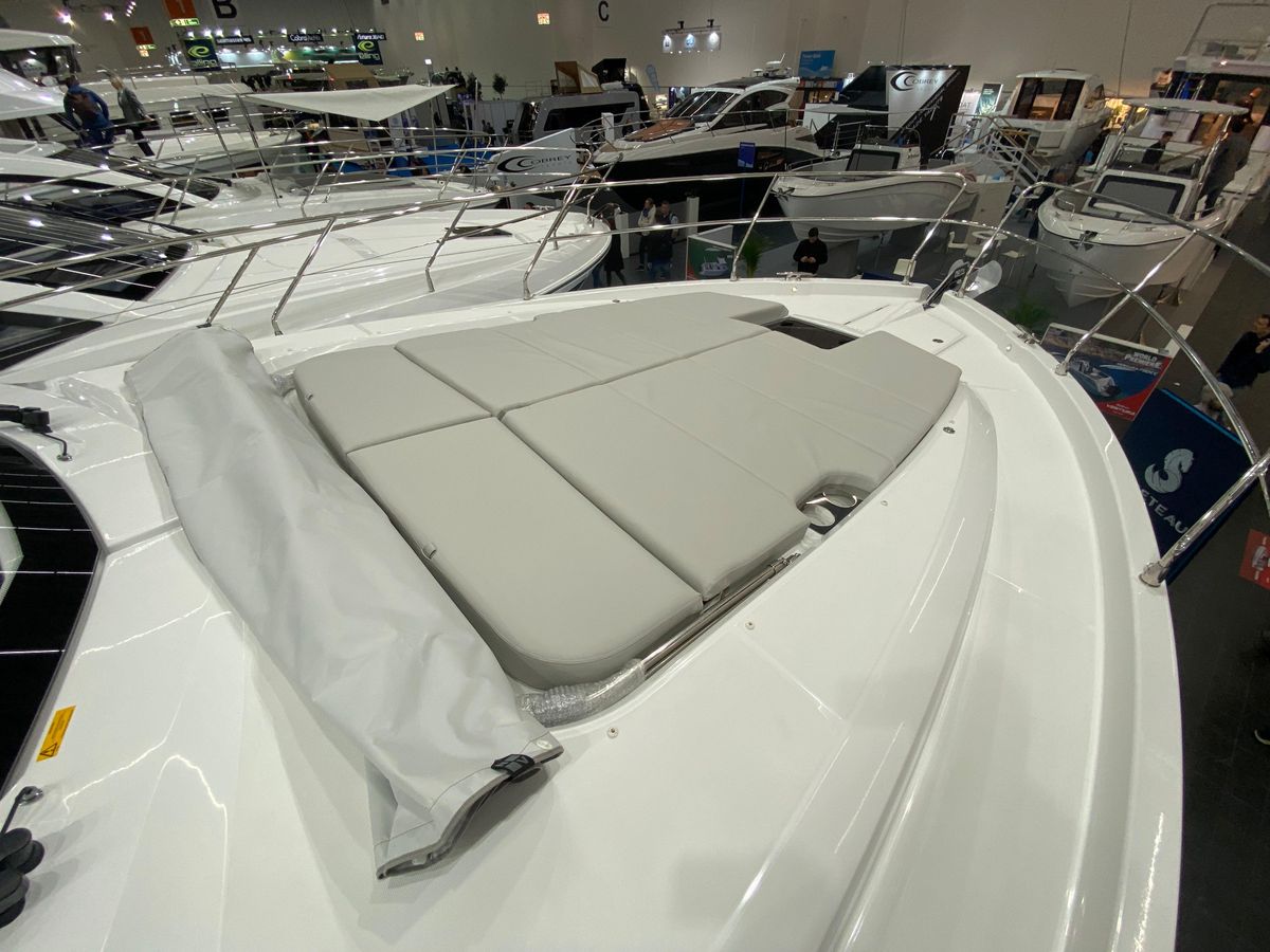 2023 Beneteau 48 