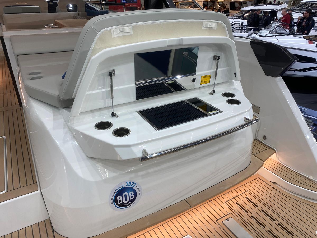 2023 Beneteau 48 