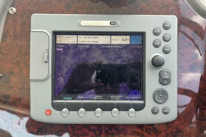  Yacht Photos Pics Navigation system on a 2007 Regal 3760 Commodore boat dashboard.