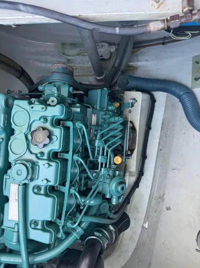 Alisei Yacht Photos Pics Engine compartment of a 2017 Fountaine Pajot Helia 44 Evolution catamaran.