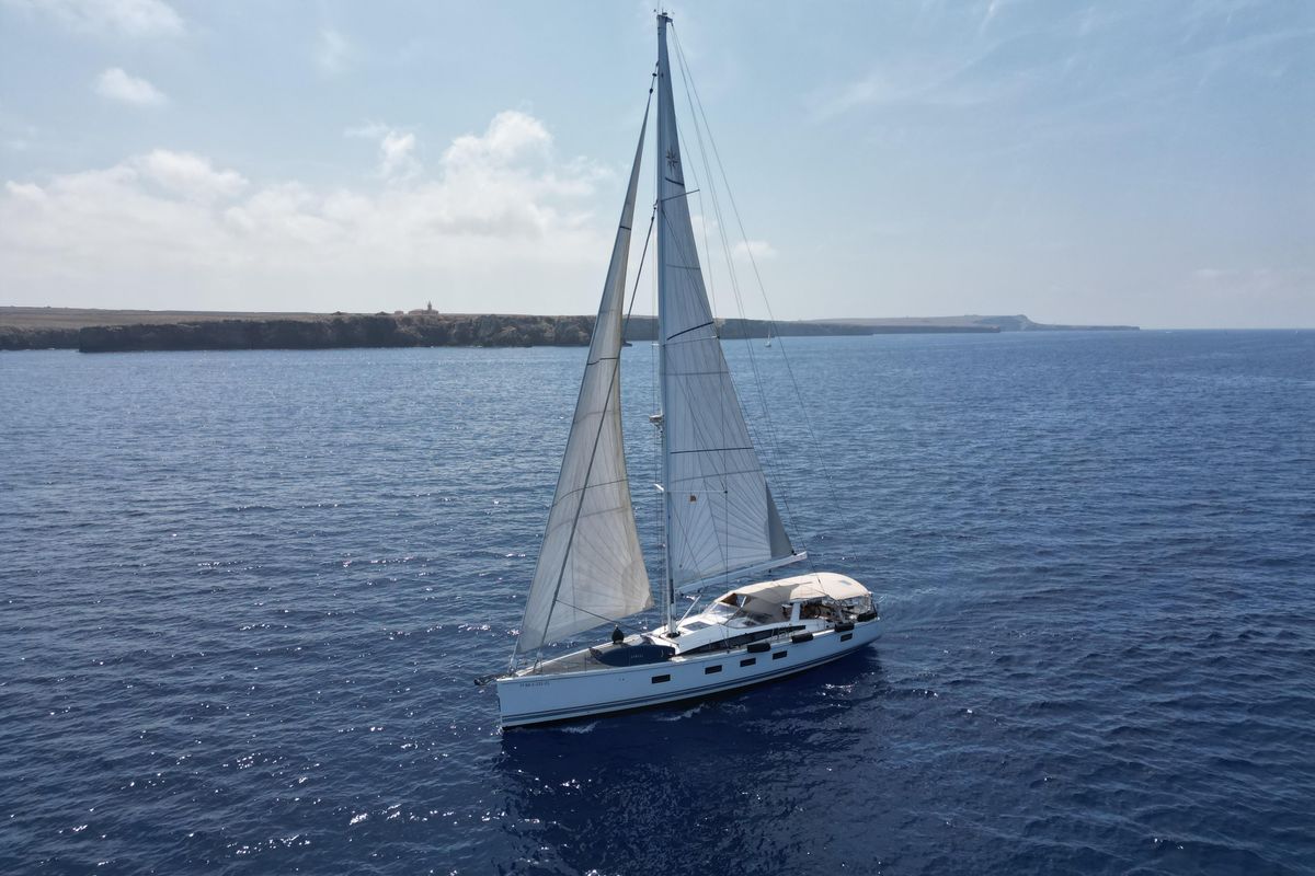 2015 Jeanneau 66 
