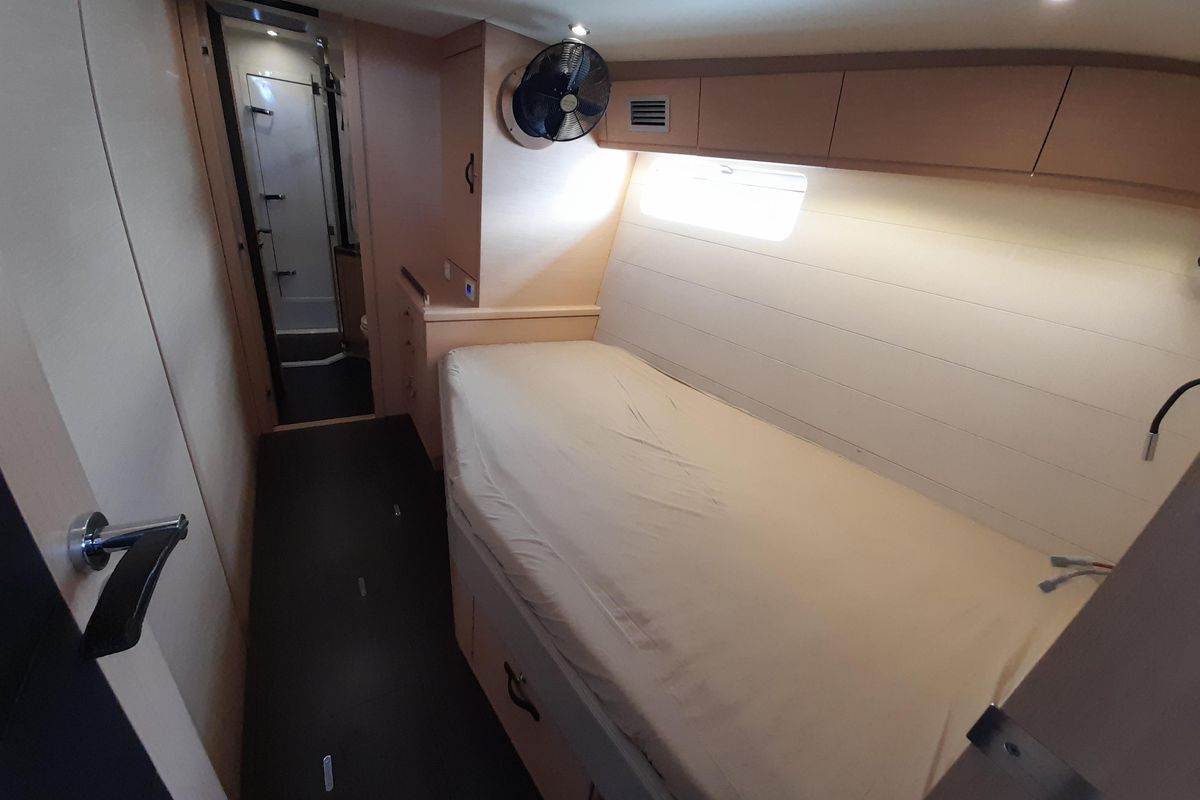 2015 Jeanneau 66 