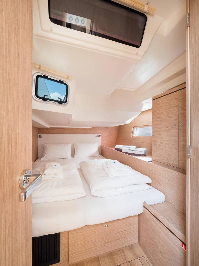2018 Beneteau 52 