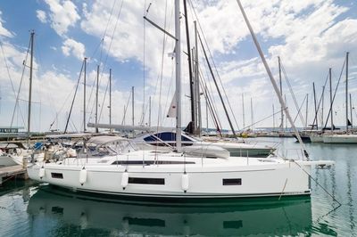 Yacht