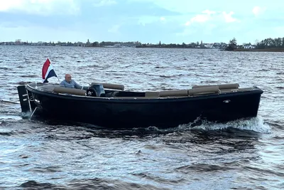 2021 Stout Sloep 750