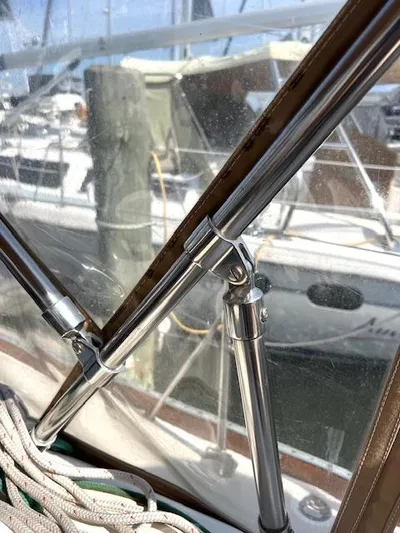 Relentless Yacht Photos Pics 