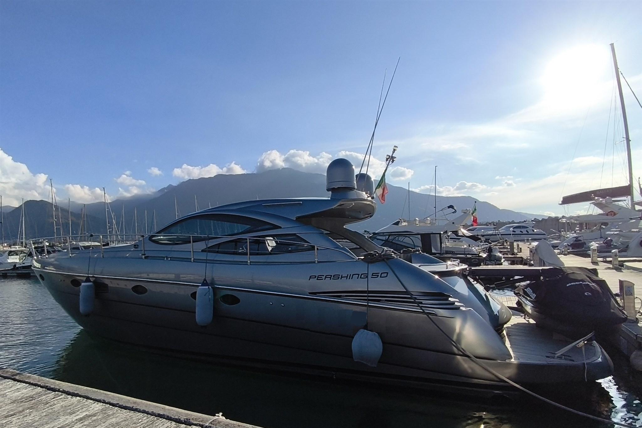 2004 Pershing 50