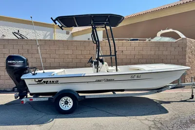 Mako Pro Skiff 17 CC