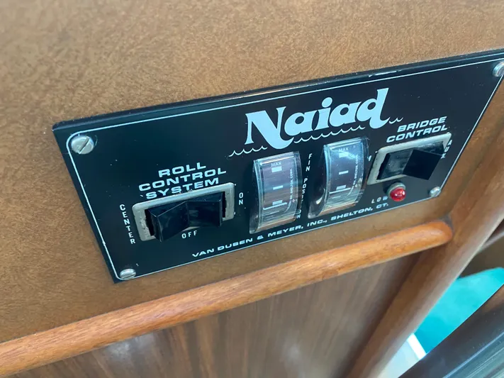  Yacht Photos Pics Control panel of 1983 Hatteras 53 Motor Yacht with Naiad roll control system.