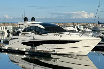 Galeon 445 HTS